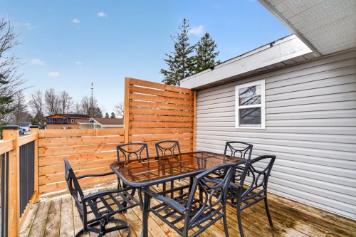 Terrasse - 922 Ch. Bellevue E., Cap-Saint-Ignace, QC - Outdoor With Exterior