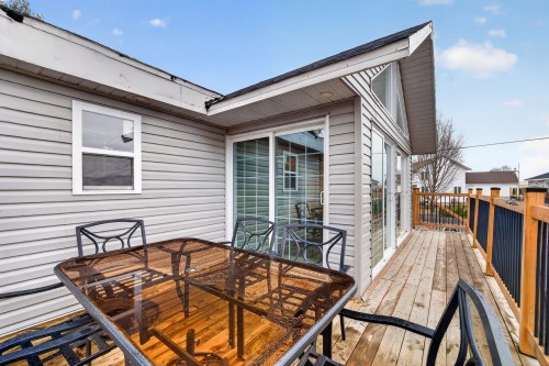 Terrasse - 922 Ch. Bellevue E., Cap-Saint-Ignace, QC - Outdoor With Deck Patio Veranda With Exterior