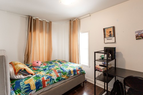 Bedroom - 15831 Rue Du Moulin, Montréal (L'Île-Bizard/Sainte-Geneviève), QC - Indoor Photo Showing Bedroom