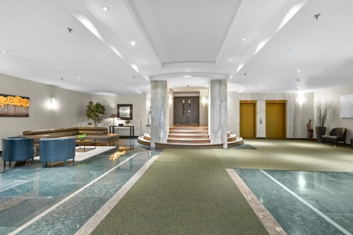 Hall d'entrée/Vestibule - 703-3 Boul. Simard, Saint-Lambert, QC - Indoor Photo Showing Other Room