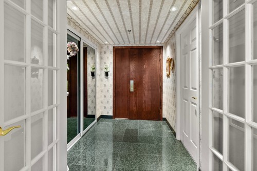 Hall d'entrée/Vestibule - 703-3 Boul. Simard, Saint-Lambert, QC - Indoor Photo Showing Other Room