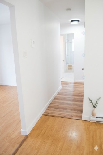 Passageway - 6-581 Rue Forget, Trois-Rivières, QC - Indoor Photo Showing Other Room