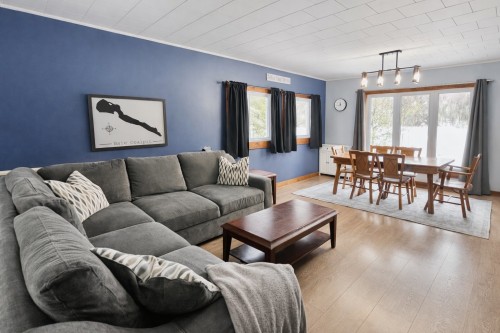 Living Room - 400 Ch. De Kipawa, Kipawa, QC - Indoor Photo Showing Living Room