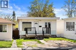 263 McIntyre STREET  Regina, SK S4R 2L7