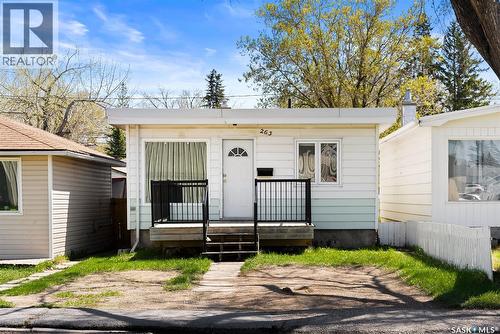 263 Mcintyre Street, Regina, SK - Outdoor