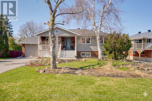 28 JANE CRESCENT  Barrie, ON L4N 3T8