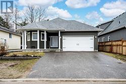 9 NORTHGATE ROAD Wasaga Beach, ON L9Z 2N7