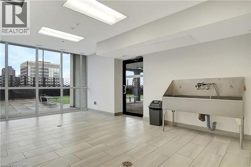 60 Charles Street W Unit# 1904, Kitchener, ON - Indoor Photo Showing Other Room