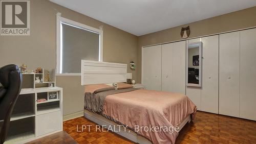 624 Pleasant Park Road, Ottawa, ON - Indoor Photo Showing Bedroom