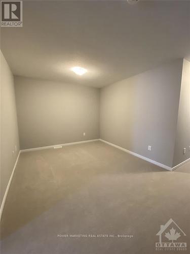 487 Cope Drive, Ottawa, ON - Indoor Photo Showing Other Room