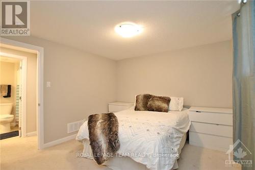 60 Affinity Private, Ottawa, ON - Indoor Photo Showing Bedroom