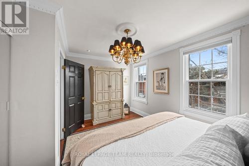 529 Mcleod Street, Ottawa, ON - Indoor Photo Showing Bedroom
