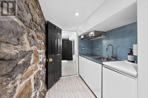 529 Mcleod Street, Ottawa, ON - Indoor