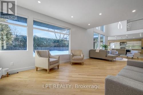 298 Crestview Road, Ottawa, ON - Indoor