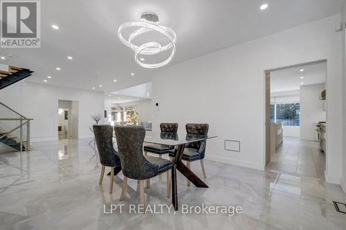 298 Crestview Road, Ottawa, ON - Indoor Photo Showing Dining Room