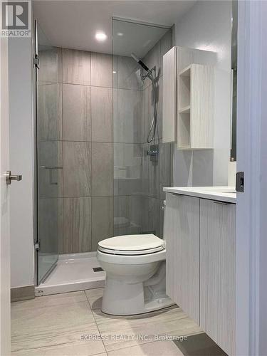 2212 - 195 Redpath Avenue, Toronto, ON - Indoor Photo Showing Bathroom