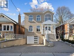 276 FLOYD AVENUE Toronto, ON M4J 2J3