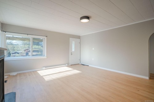 1640 Cedar Rd, Nanaimo, BC 