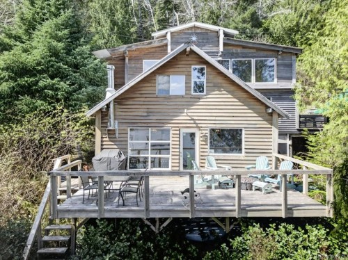 276 Winter Harbour Rd, Winter Harbour, BC 