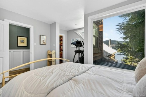 276 Winter Harbour Rd, Winter Harbour, BC 