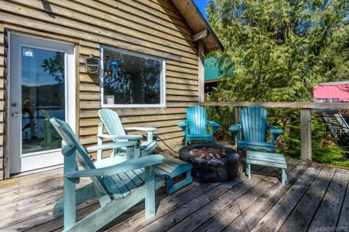 276 Winter Harbour Rd, Winter Harbour, BC 