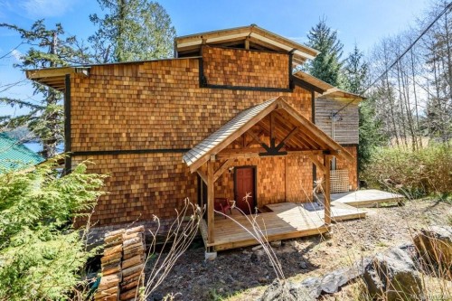 276 Winter Harbour Rd, Winter Harbour, BC 