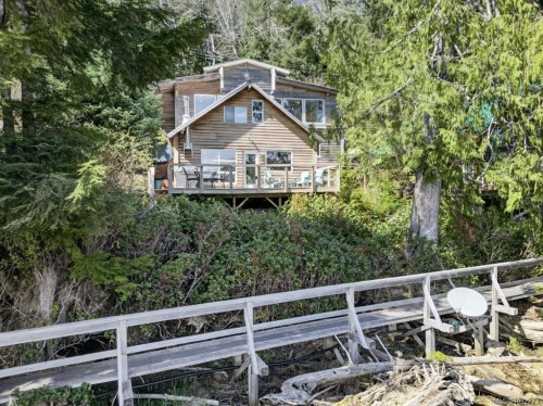 276 Winter Harbour Rd, Winter Harbour, BC 
