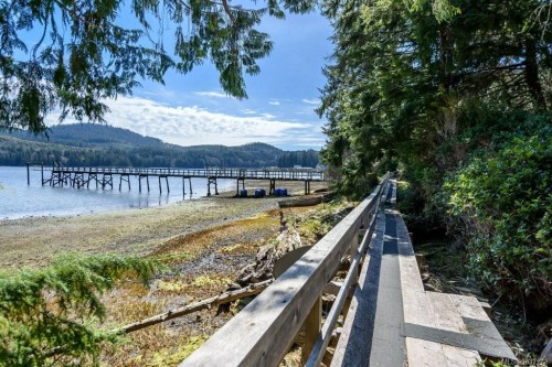 276 Winter Harbour Rd, Winter Harbour, BC 
