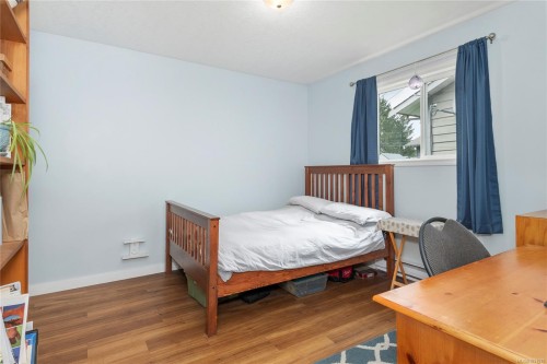 524 Grayson Rd, Campbell River, BC 