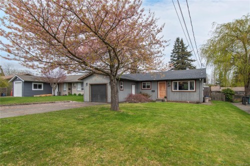 524 Grayson Rd, Campbell River, BC 