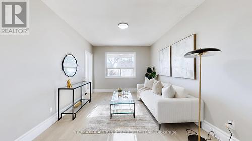 23 Marsh Road, Toronto, ON - Indoor