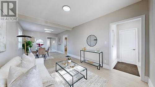 23 Marsh Road, Toronto, ON - Indoor Photo Showing Living Room