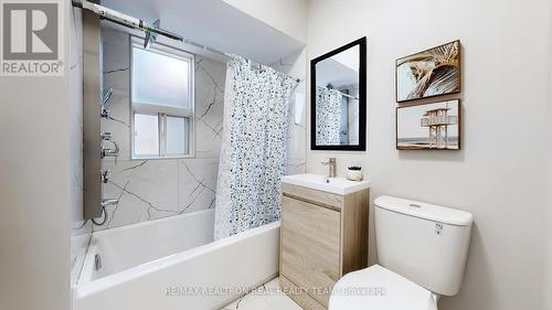 23 Marsh Road, Toronto, ON - Indoor Photo Showing Bathroom