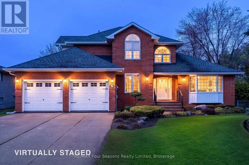 16 CARMICHAEL CRESCENT  Collingwood, ON L9Y 4R6