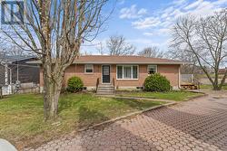 28 WATER STREET Kawartha Lakes (Lindsay), ON K9V 2C8