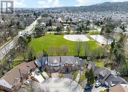 25 WALKER COURT Grimsby, ON L3M 5J5