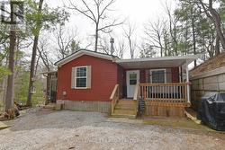 18 - 9826 NORTHVILLE CRESCENT Lambton Shores, ON N0M 2N0