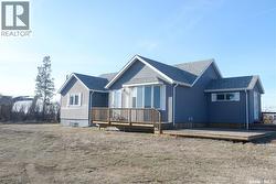 600 Railway AVENUE E Assiniboia, SK S0H 0B0