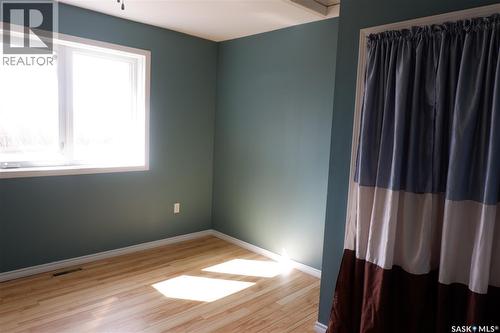 600 Railway Avenue E, Assiniboia, SK - Indoor Photo Showing Other Room