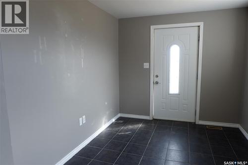 600 Railway Avenue E, Assiniboia, SK - Indoor Photo Showing Other Room