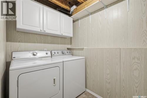 106 Lashyn Cove, Saskatoon, SK - Indoor Photo Showing Laundry Room