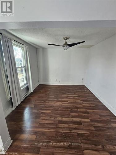 219 Avondale Street, Hamilton, ON - Indoor Photo Showing Other Room