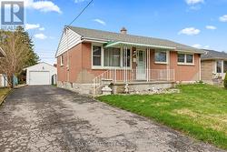 1920 DULUTH CRESCENT  London East (East I), ON N5V 1H7