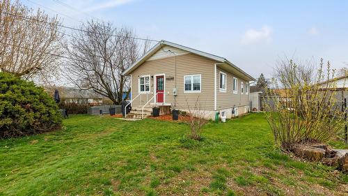 103 8th Avenue  Creston, BC V0B 1G3