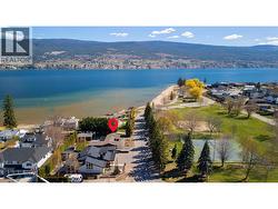 916 POWELL BEACH Road Summerland, BC V0H 1Z9