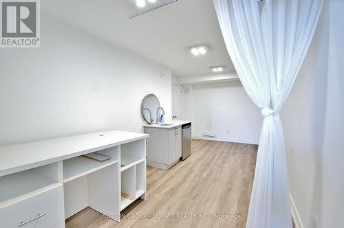 1012 Lagoon Street, Mississauga, ON 