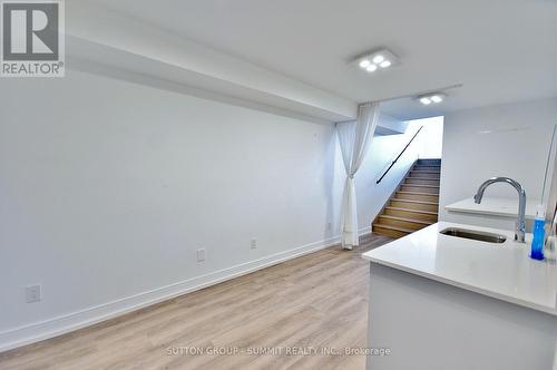 1012 Lagoon Street, Mississauga, ON 