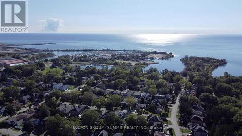 1012 Lagoon Street, Mississauga, ON 