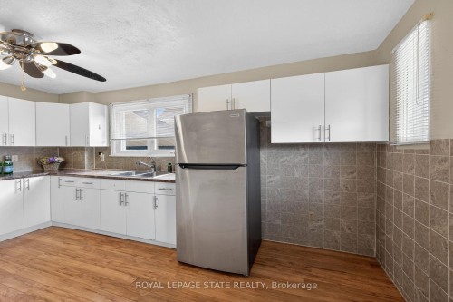 163 Rosedale Avenue, Hamilton, ON - Indoor Photo Showing Kitchen With Double Sink