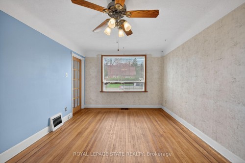 163 Rosedale Avenue, Hamilton, ON - Indoor Photo Showing Other Room